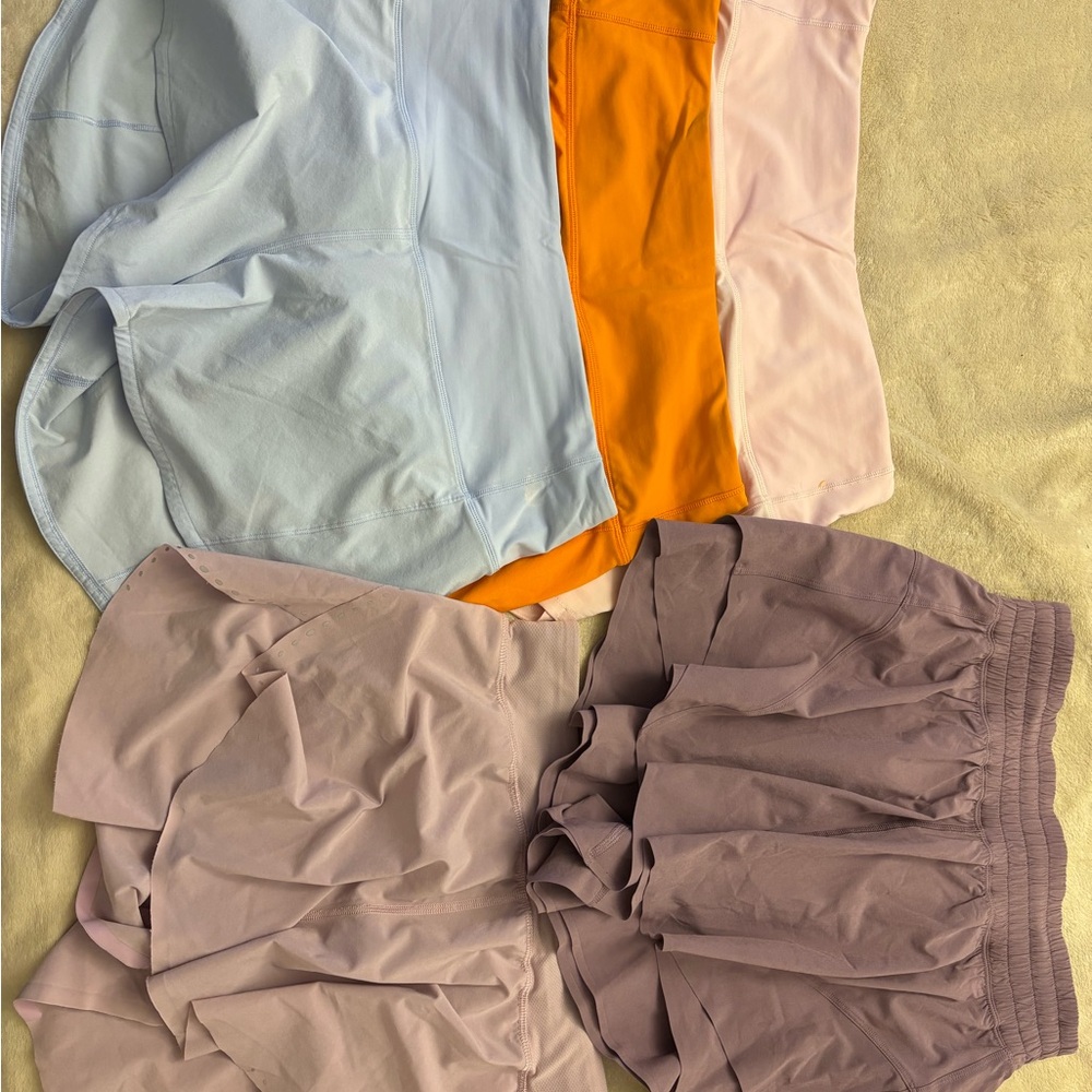 Various Lululemon shorts (set of 5)